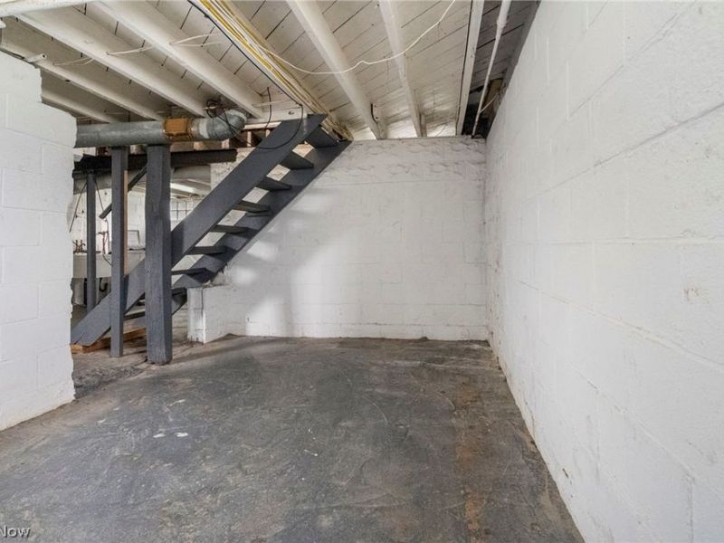 442 Fenton Avenue NE, Canton, OH 44704 Photo 33