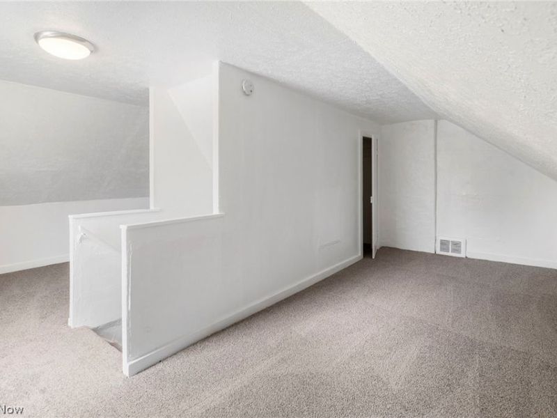 442 Fenton Avenue NE, Canton, OH 44704 Photo 35