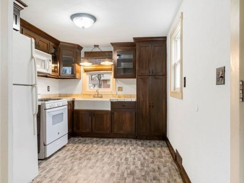 442 Fenton Avenue NE, Canton, OH 44704 Photo 9