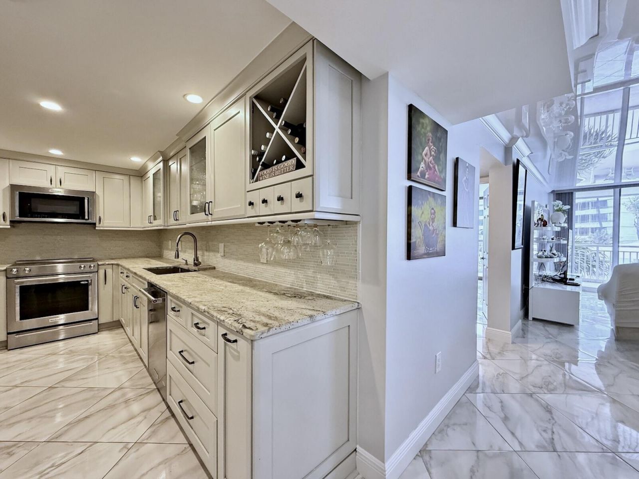 3546 S Ocean Boulevard, Unit 305, South Palm Beach, FL 33480 Photo