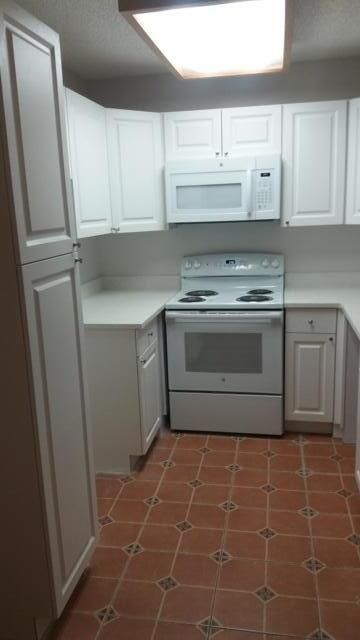 651 Lyons Road, Unit 10-105, Coconut Creek, FL 33063 Photo