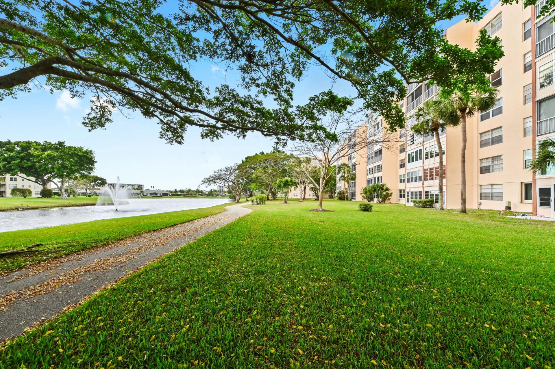 14671 Bonaire Boulevard, Unit 410, Delray Beach, FL 33446 Photo