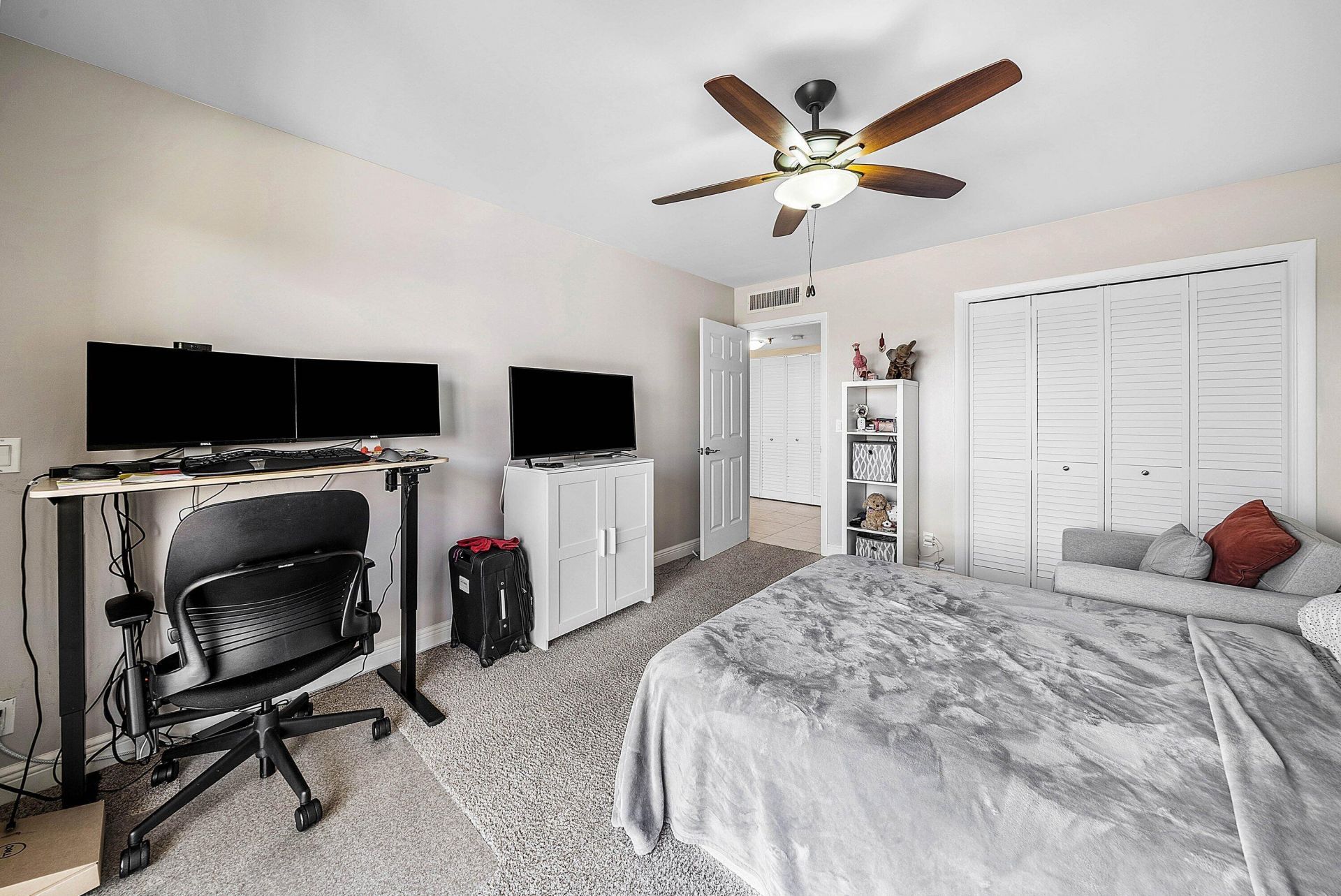 5279 Fountains Drive S, Unit 405, Lake Worth, FL 33467 Photo