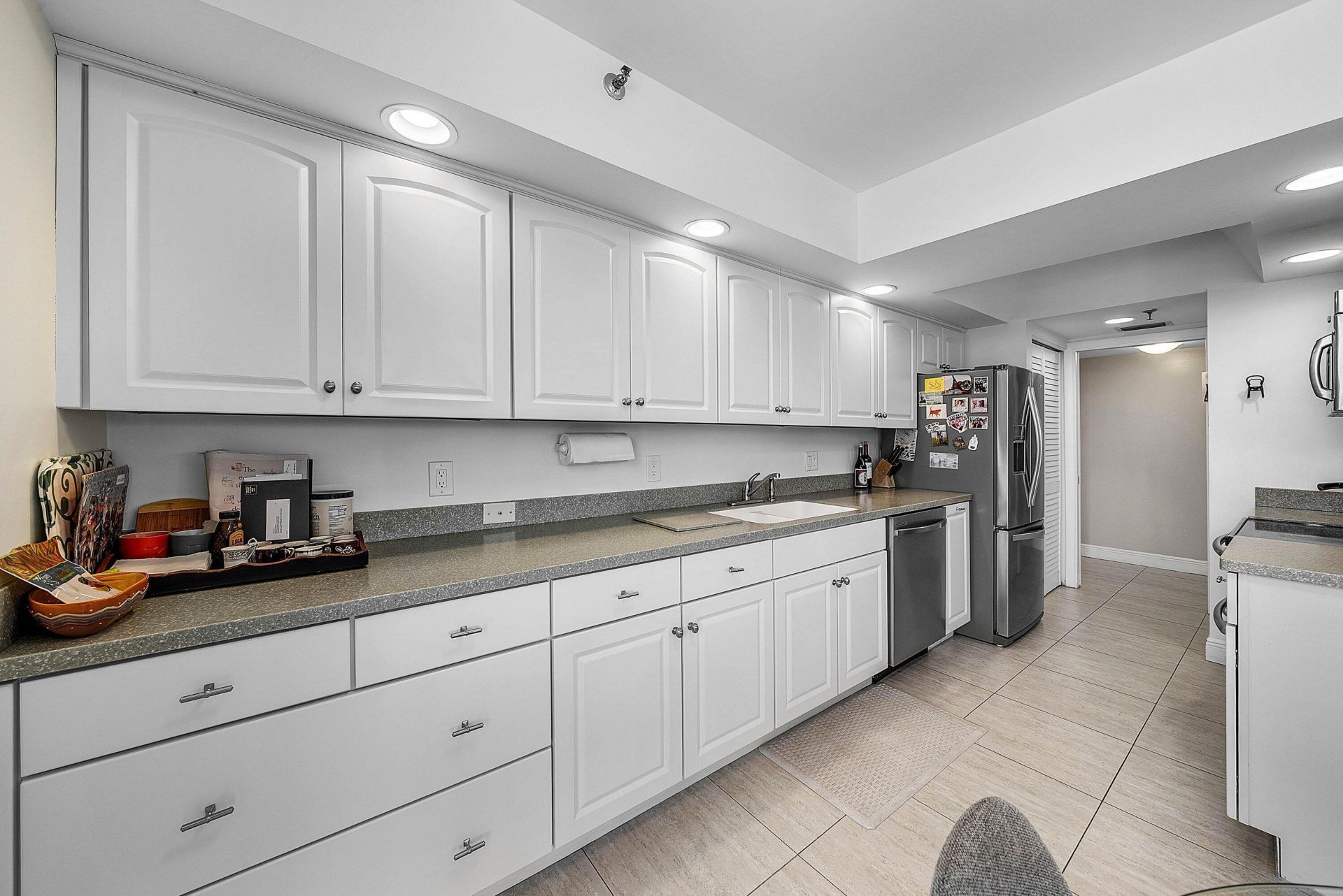 5279 Fountains Drive S, Unit 405, Lake Worth, FL 33467 Photo