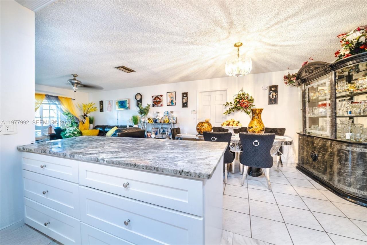 419 SW 80th Ave , Pompano Beach, FL 33068 Photo