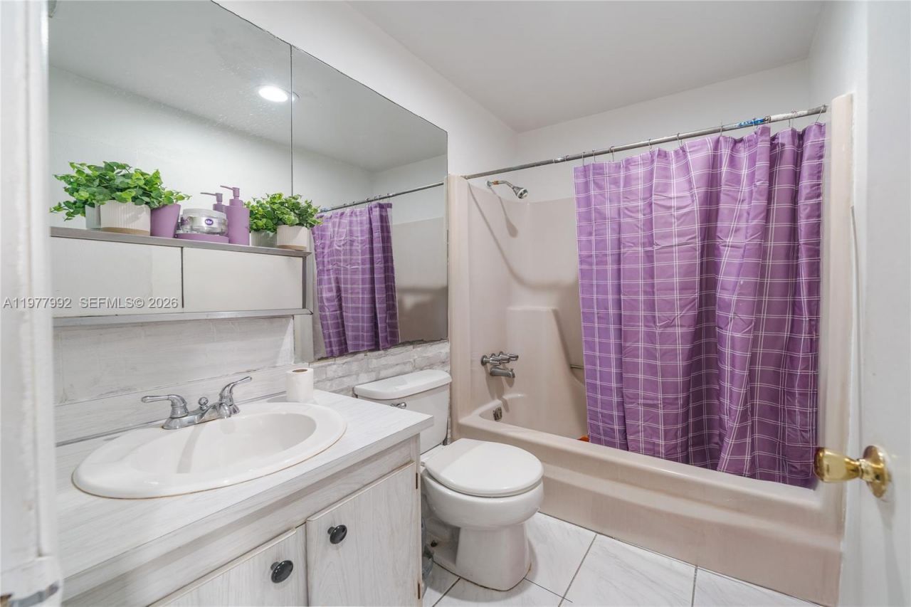 419 SW 80th Ave , Pompano Beach, FL 33068 Photo