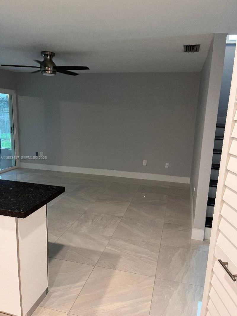 11712 SW 13th St, Miami, FL 33184 Photo