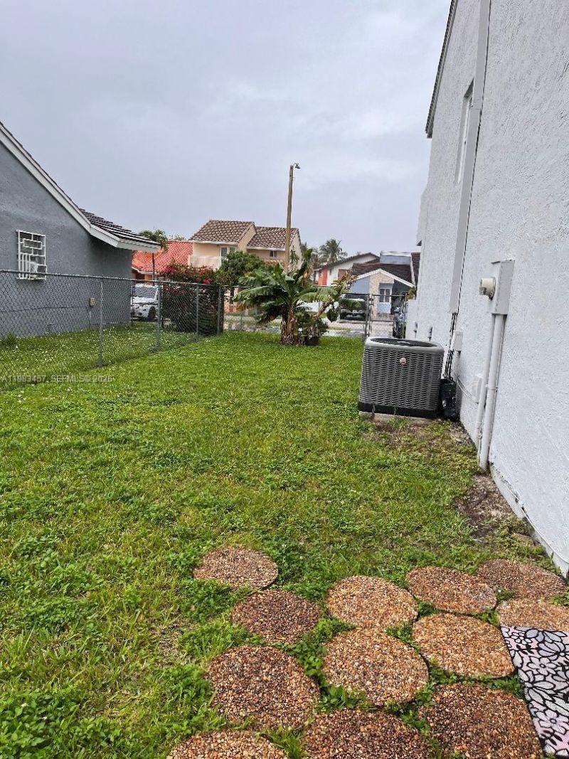 11712 SW 13th St, Miami, FL 33184 Photo