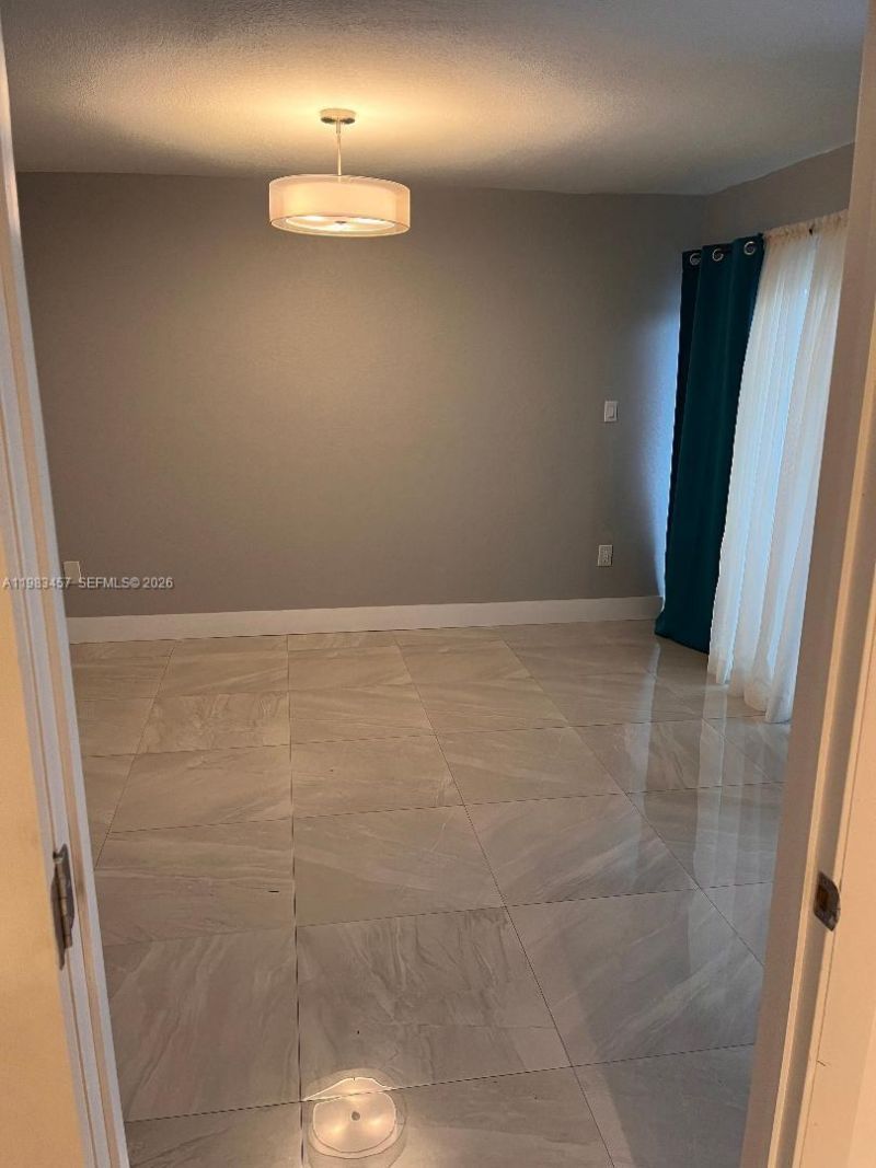 11712 SW 13th St, Miami, FL 33184 Photo