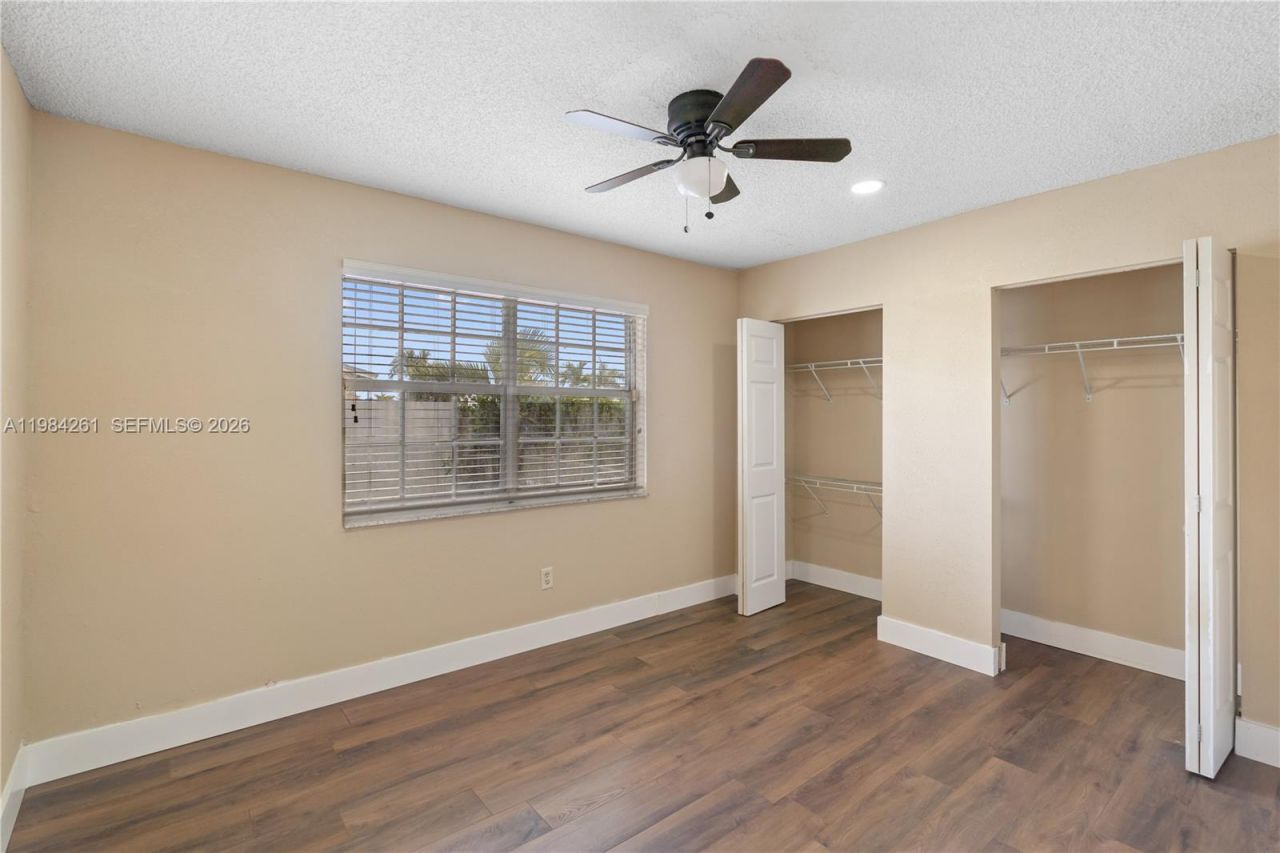 3361 NW 189th St , Miami Gardens, FL 33056 Photo