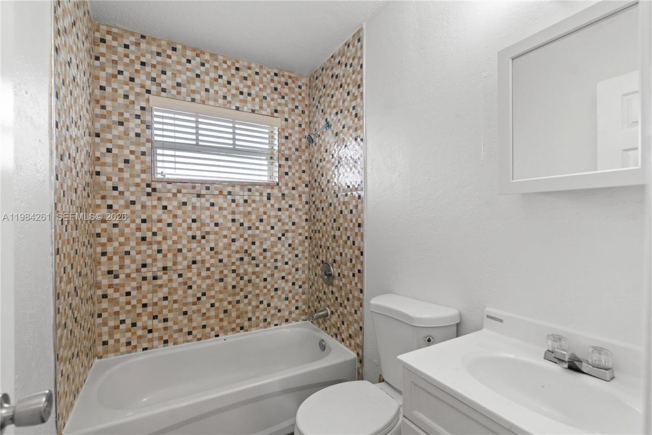 3361 NW 189th St , Miami Gardens, FL 33056 Photo