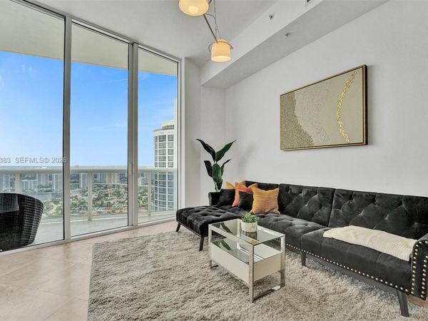18101 Collins Ave , Unit PH206, Sunny Isles Beach, FL 33160