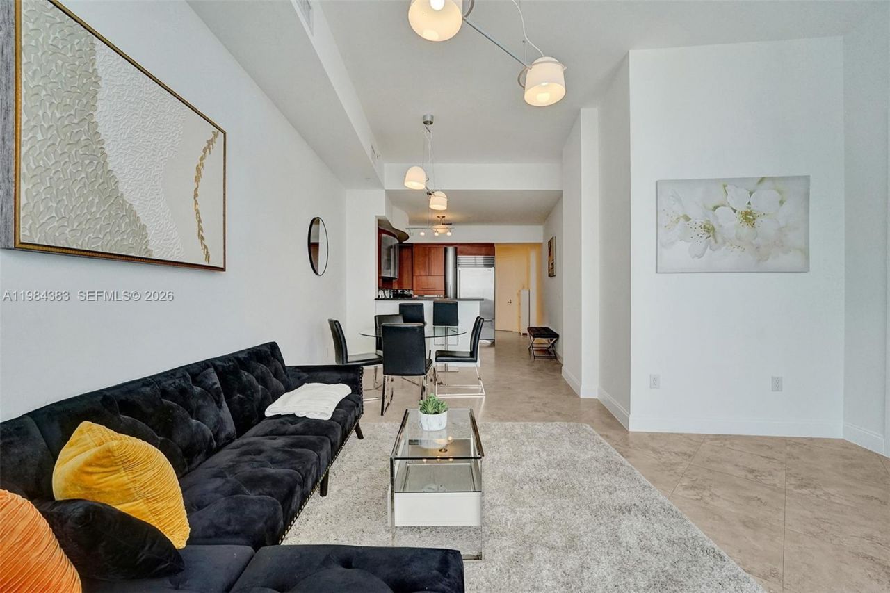 18101 Collins Ave, Unit PH206, Sunny Isles Beach, FL 33160 Photo