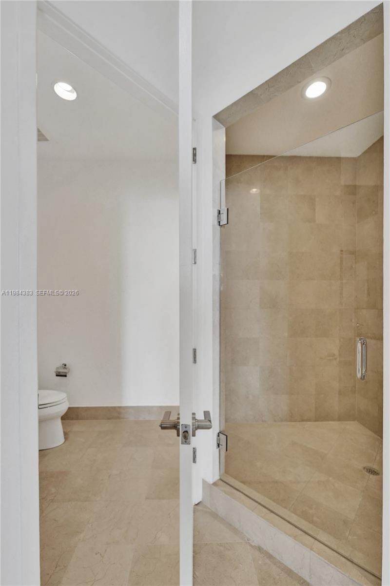 18101 Collins Ave, Unit PH206, Sunny Isles Beach, FL 33160 Photo
