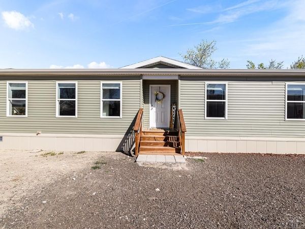 113 E Homer Dr, Pueblo West, CO 81007
