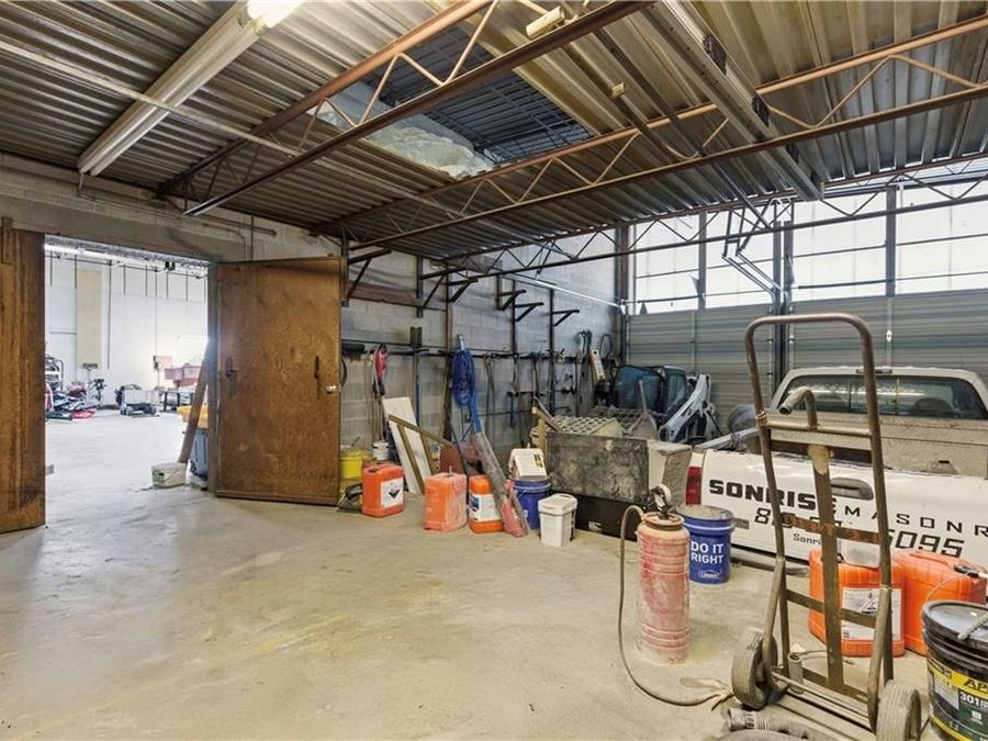 Property Image 17