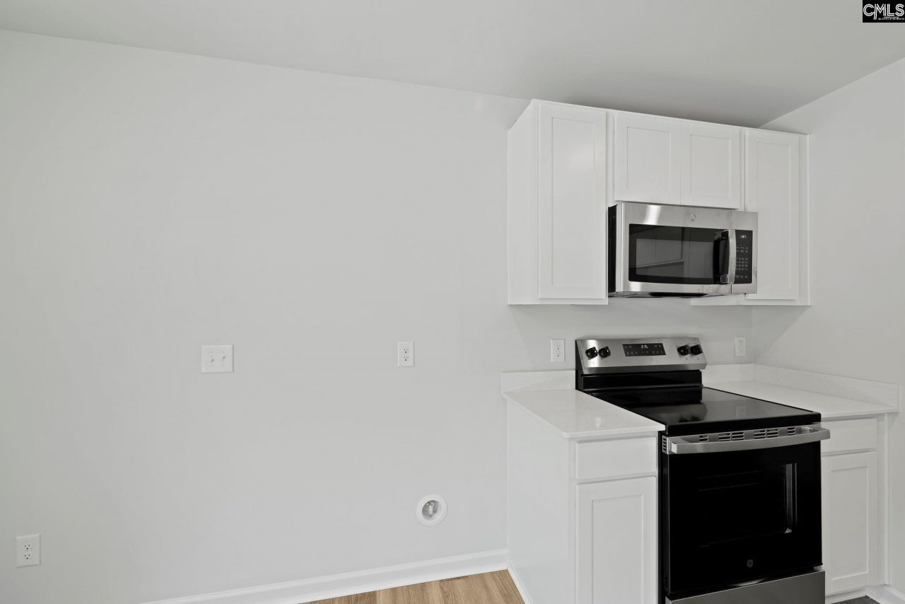 307 Paratrooper Lane Photo 11