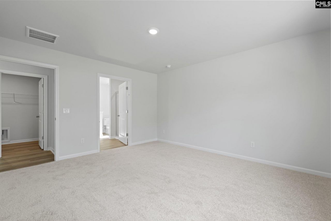 307 Paratrooper Lane Photo 31