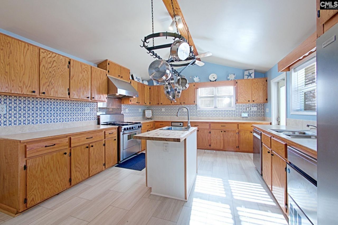 2081 Great North Rd  Photo 9