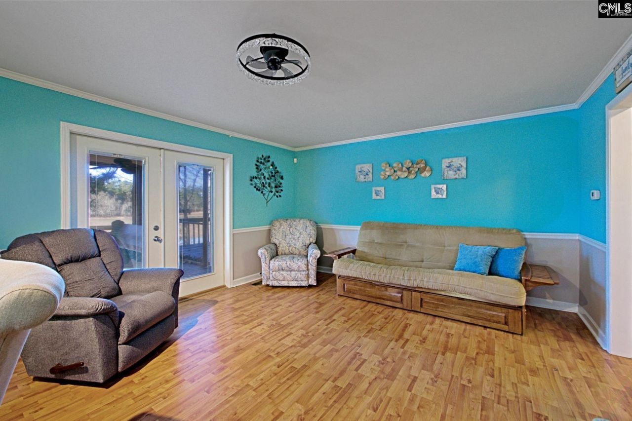 2081 Great North Rd  Photo 16