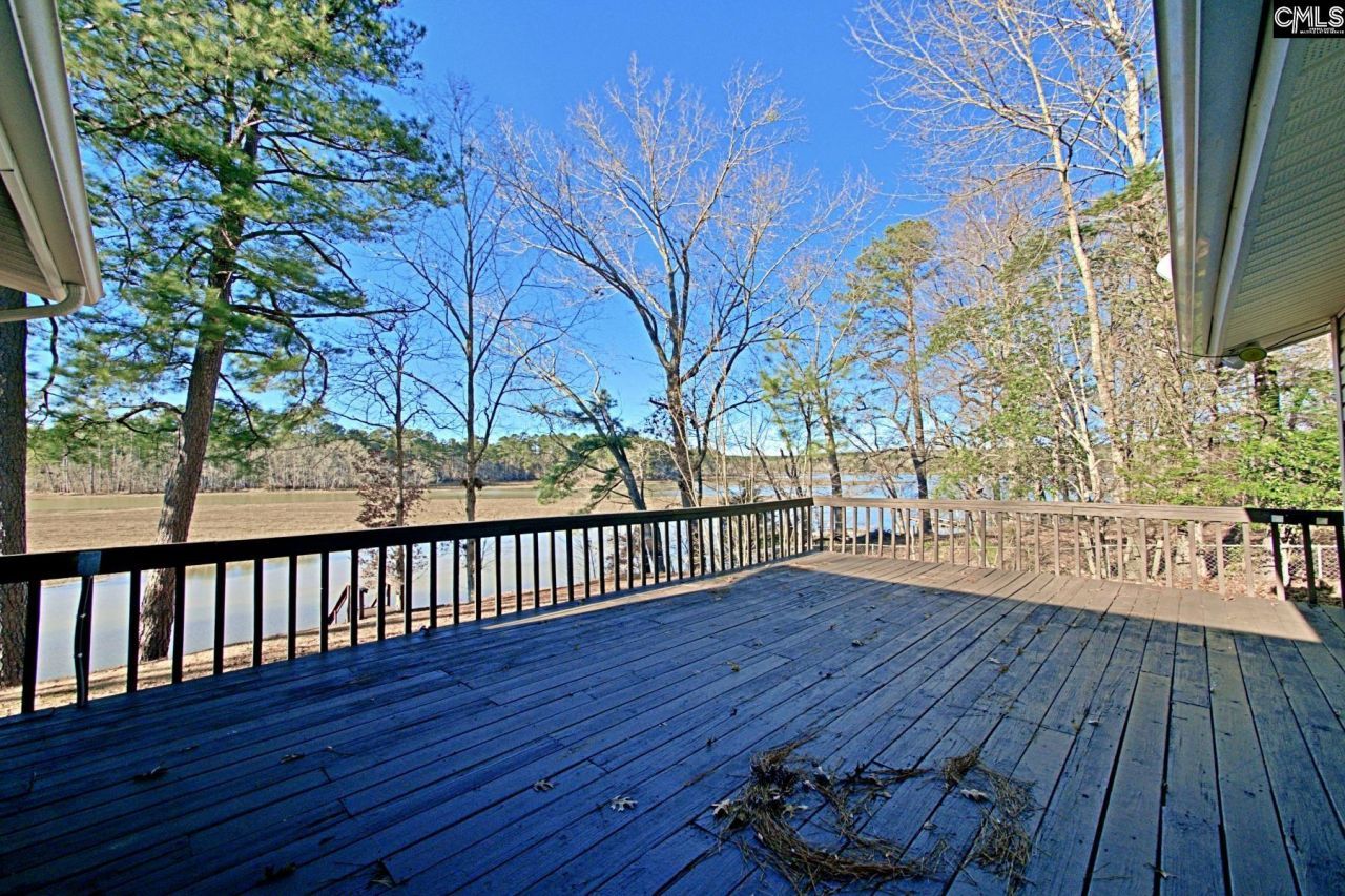 2081 Great North Rd  Photo 33