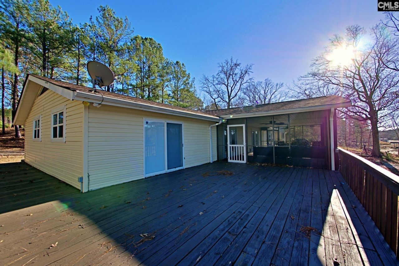 2081 Great North Rd  Photo 35