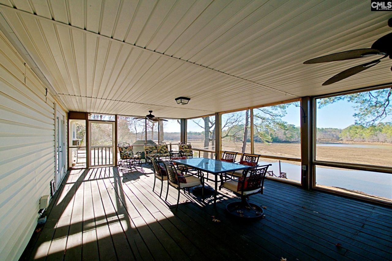 2081 Great North Rd  Photo 38