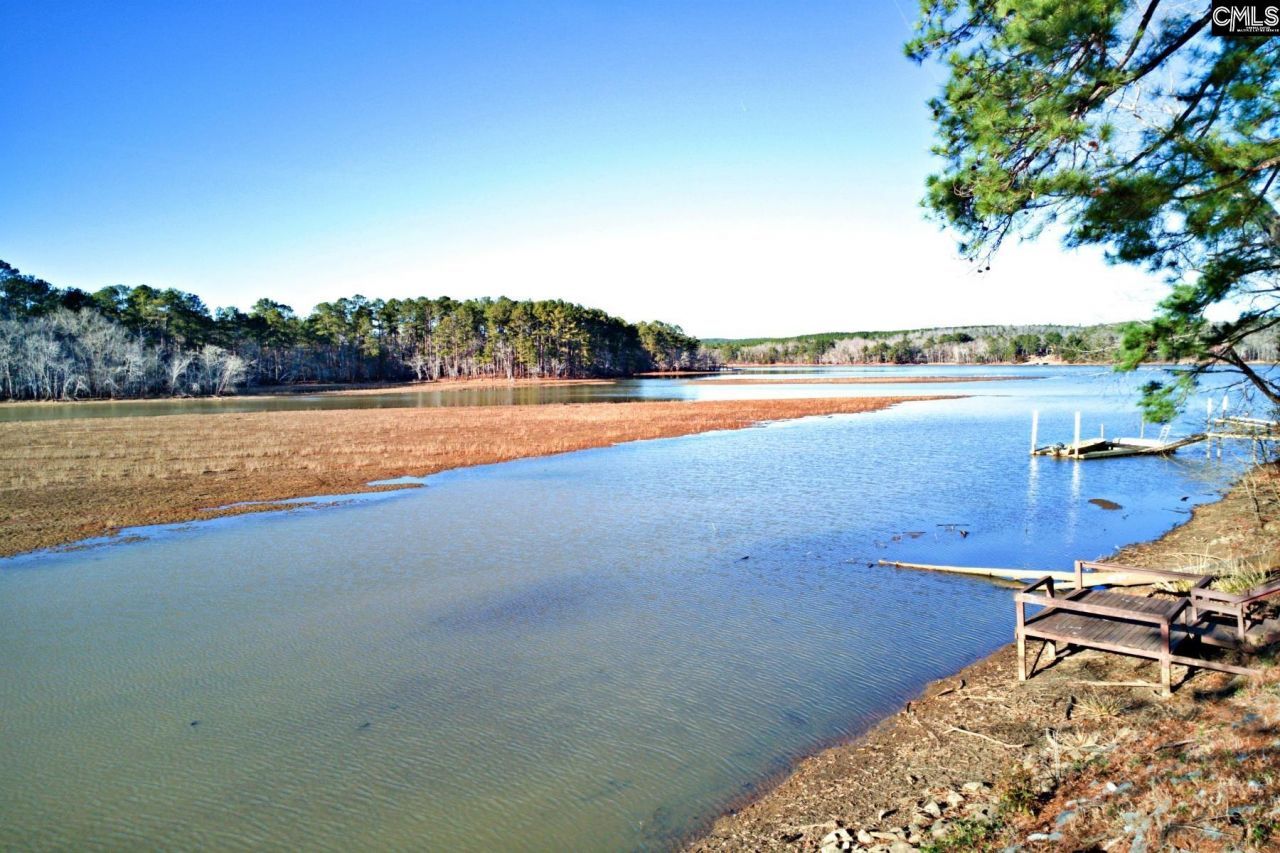 2081 Great North Rd  Photo 44