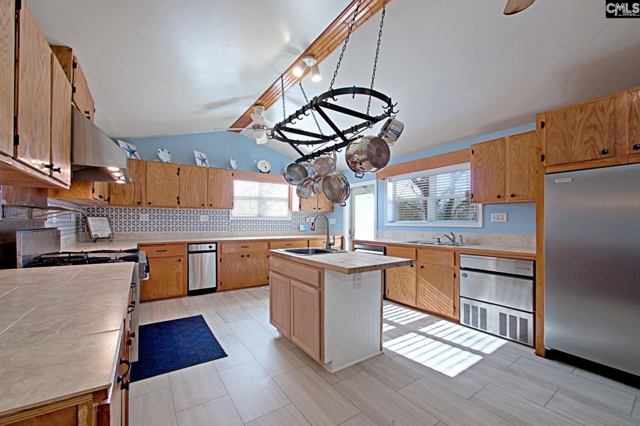 2081 Great North Rd  Photo 7