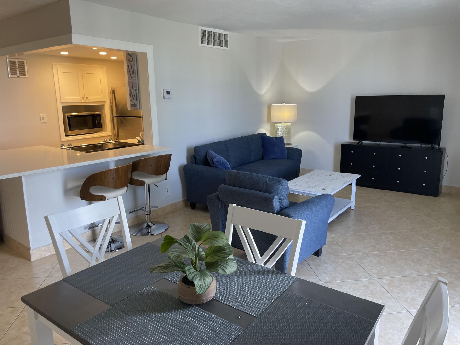 1731 SE 15th Street, Unit 206, Fort Lauderdale, FL 33316 Photo