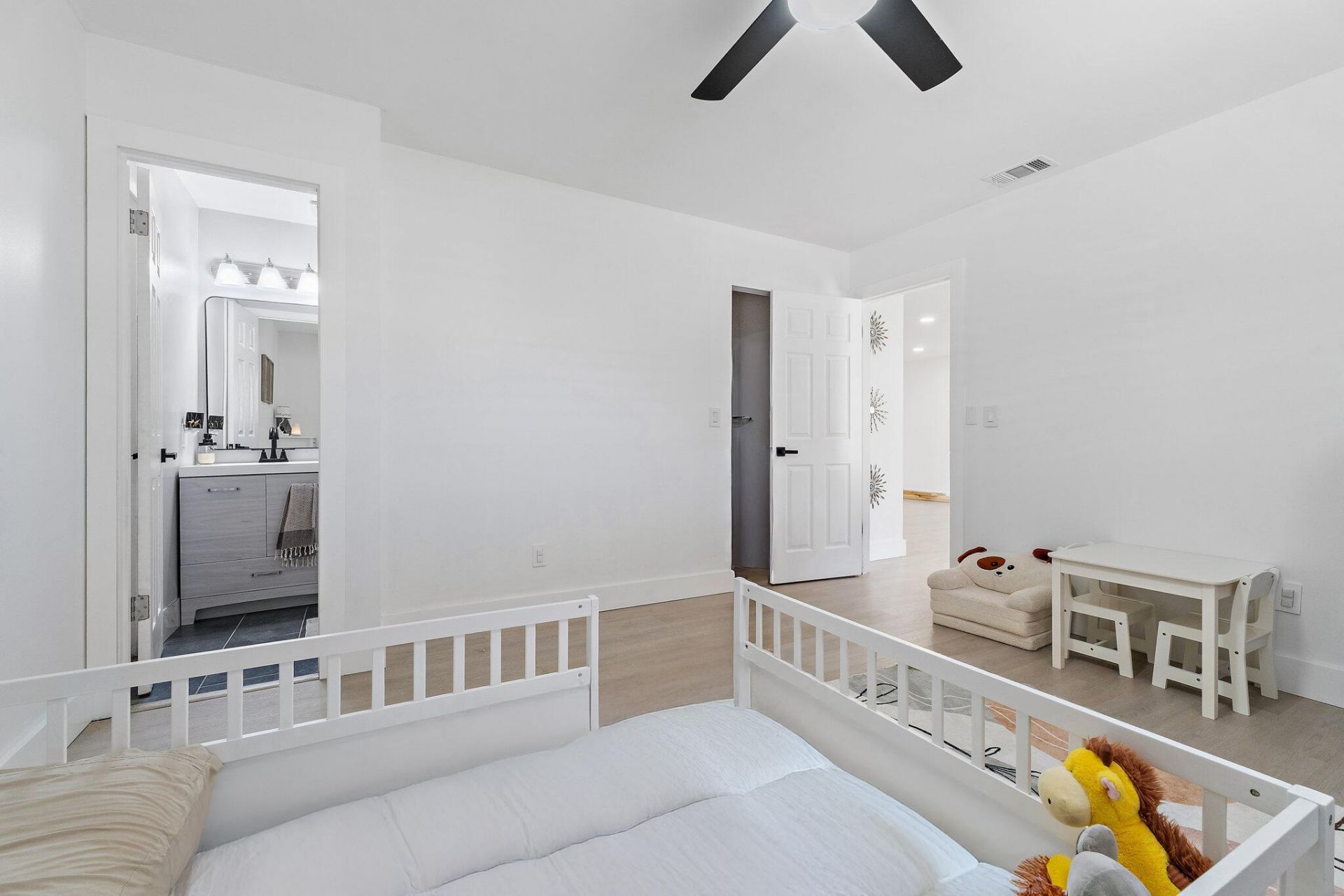 1851 SE Jackson Street, Stuart, FL 34997 Photo