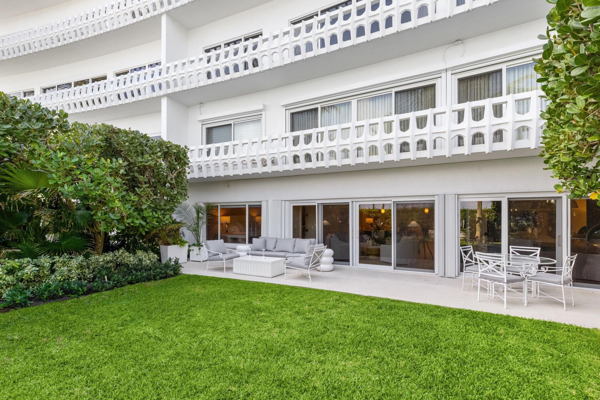 300 S Ocean Boulevard, Unit 1b, Palm Beach, FL 33480 Photo