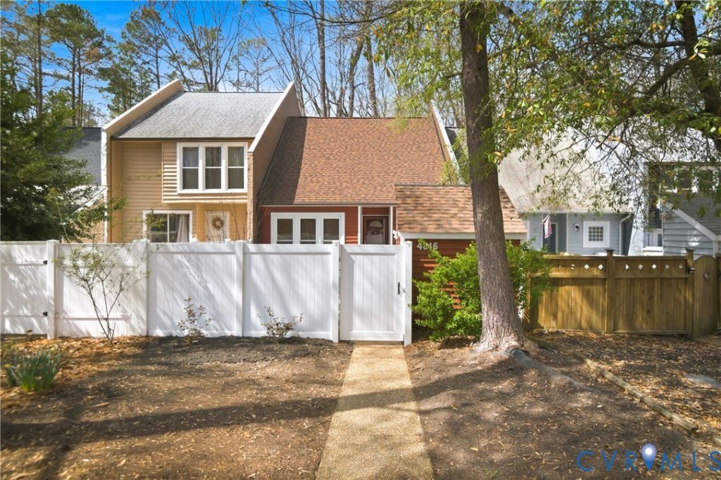4816 Long Shadow Drive , Midlothian, VA 23112 Main Photo