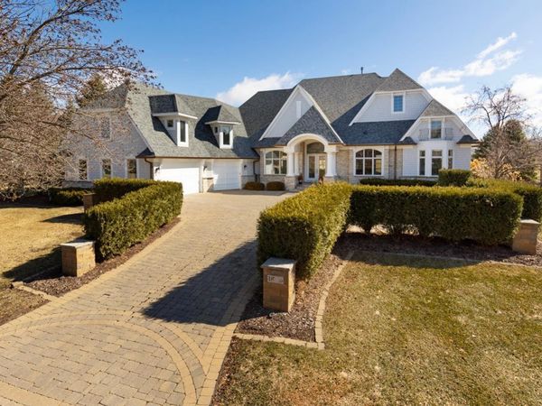 18355 Nicklaus Way, Eden Prairie, MN 55347