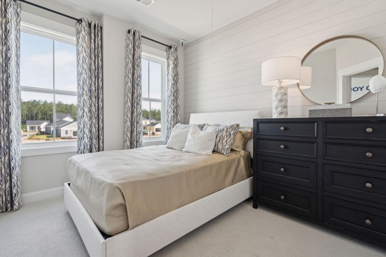 420 Swaying Pine Lane Photo 17