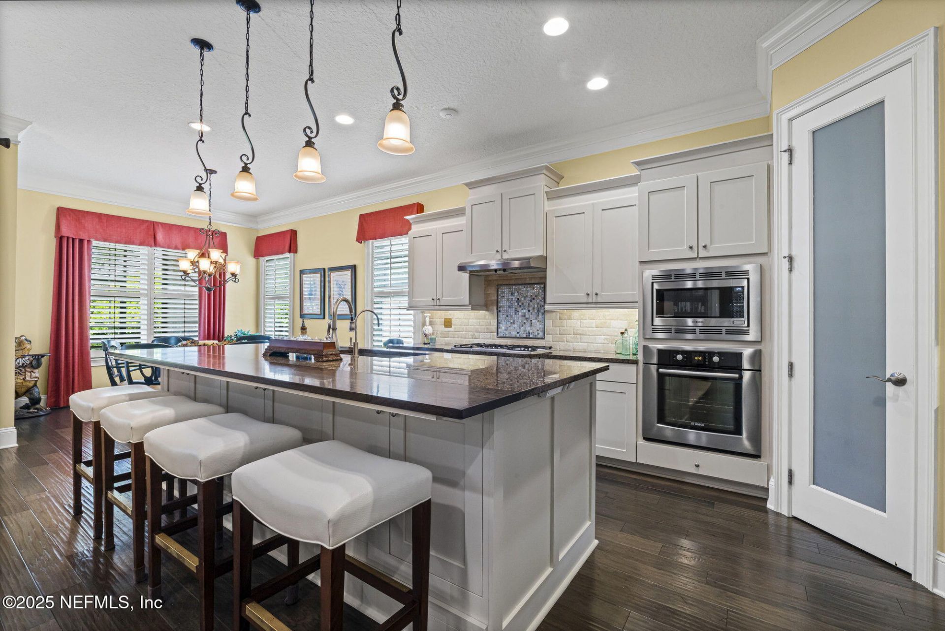 1363 Heritage Manor Drive, Jacksonville, FL 32207 Photo