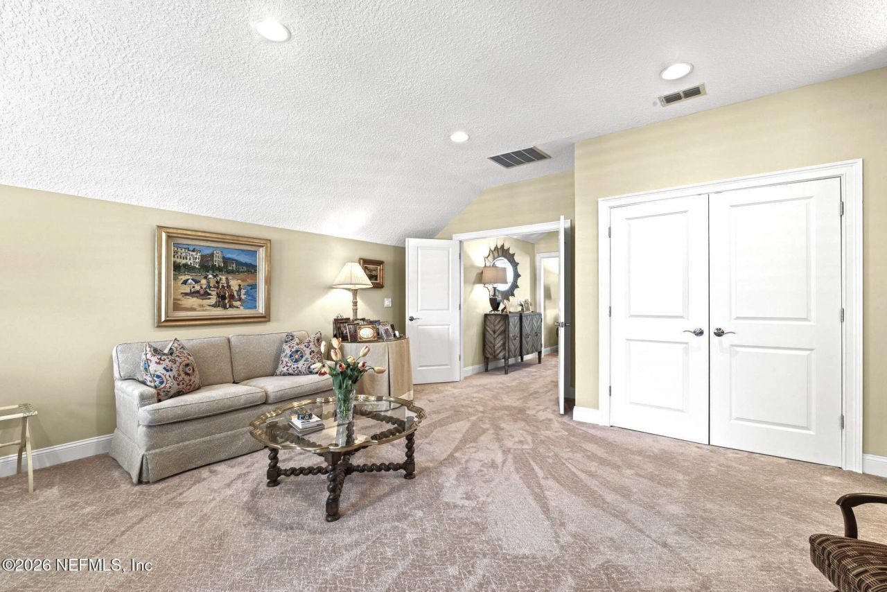 1363 Heritage Manor Drive, Jacksonville, FL 32207 Photo