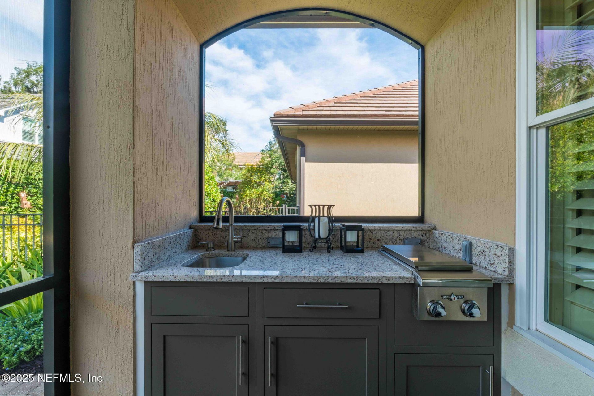 1363 Heritage Manor Drive, Jacksonville, FL 32207 Photo