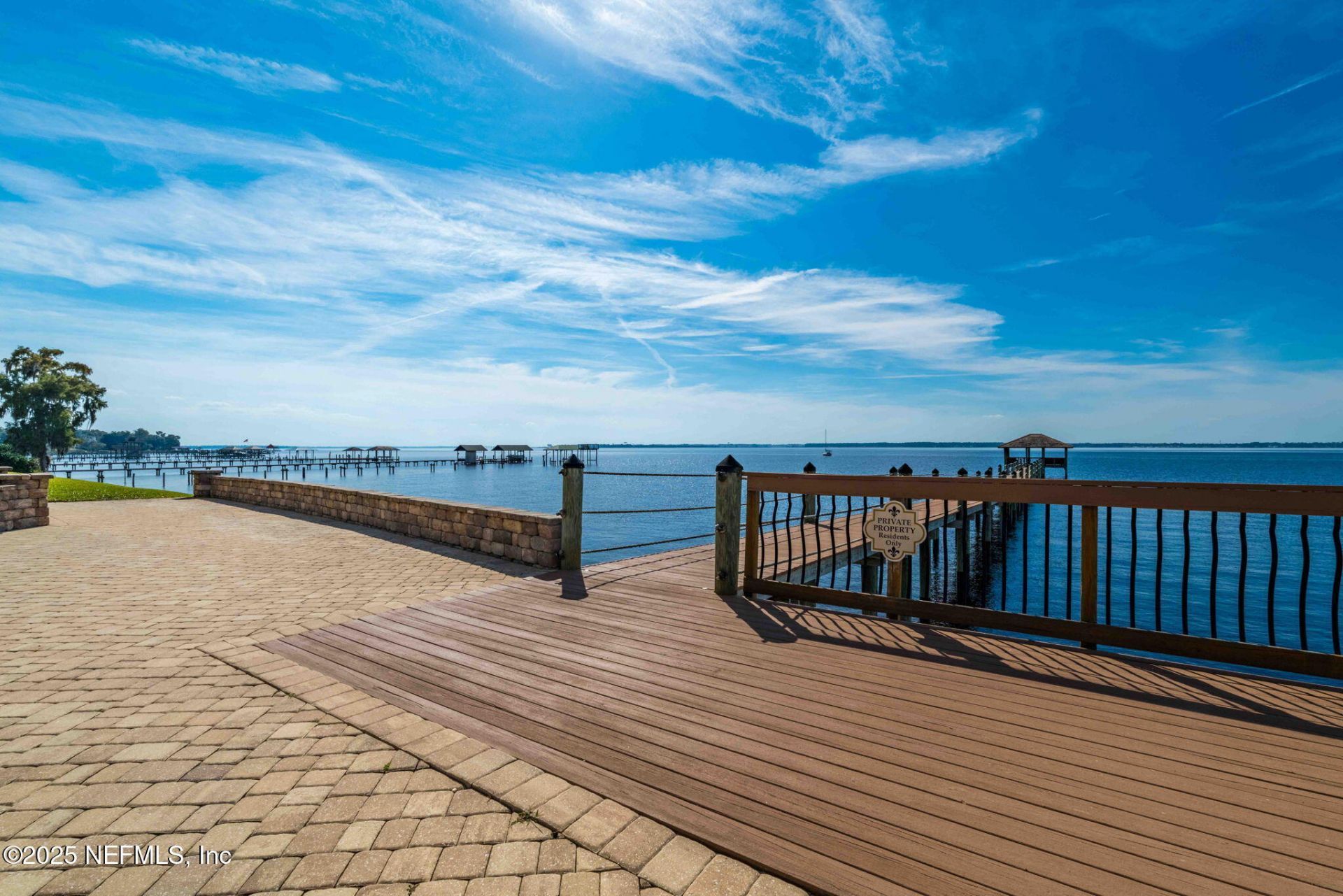 1363 Heritage Manor Drive, Jacksonville, FL 32207 Photo