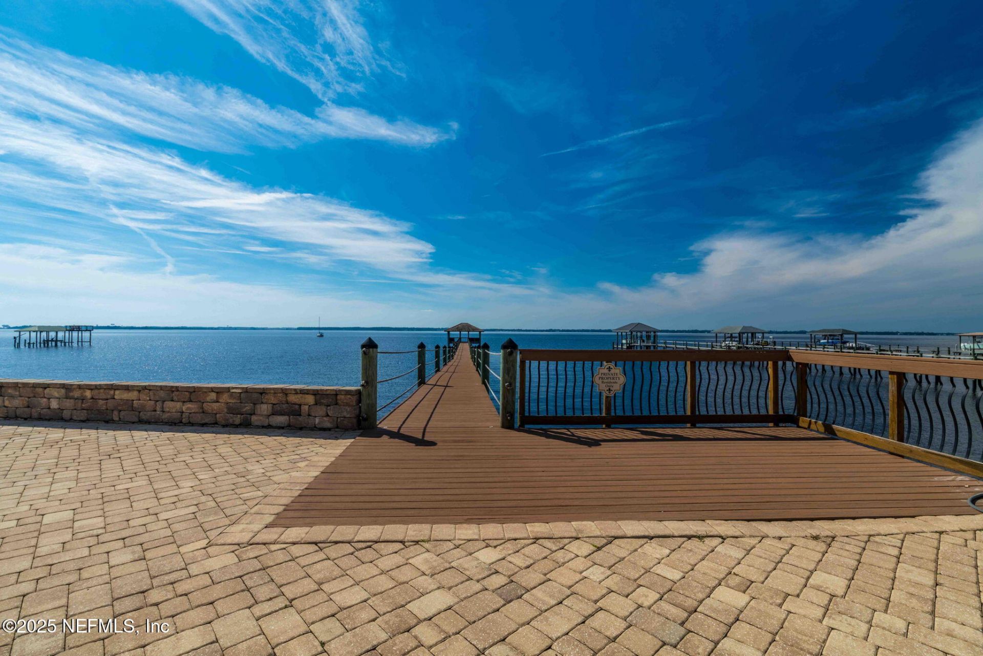 1363 Heritage Manor Drive, Jacksonville, FL 32207 Photo