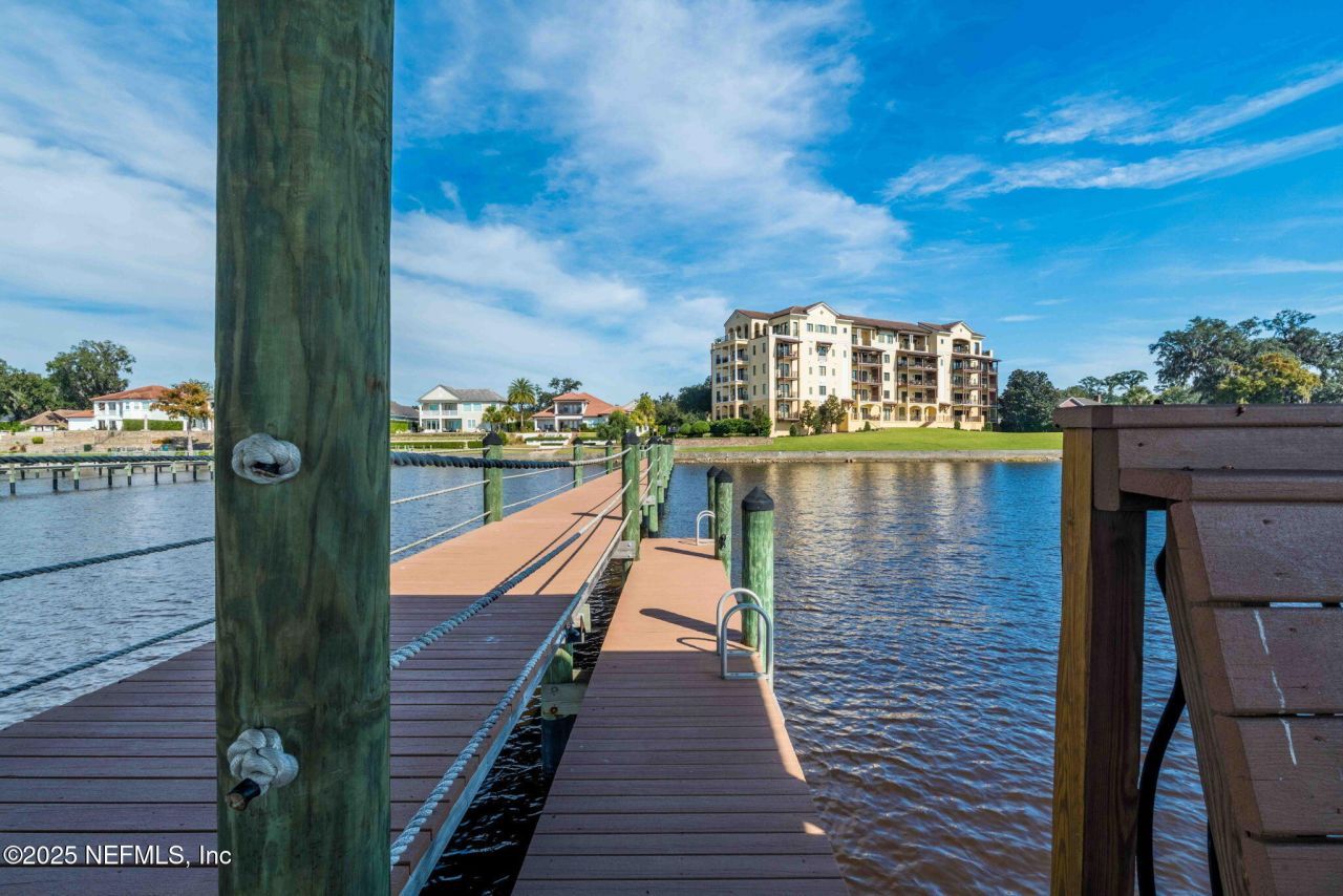 1363 Heritage Manor Drive, Jacksonville, FL 32207 Photo