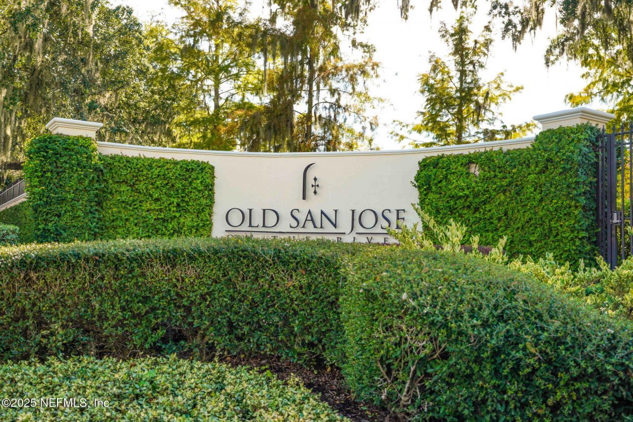 1363 Heritage Manor Drive, Jacksonville, FL 32207 Photo