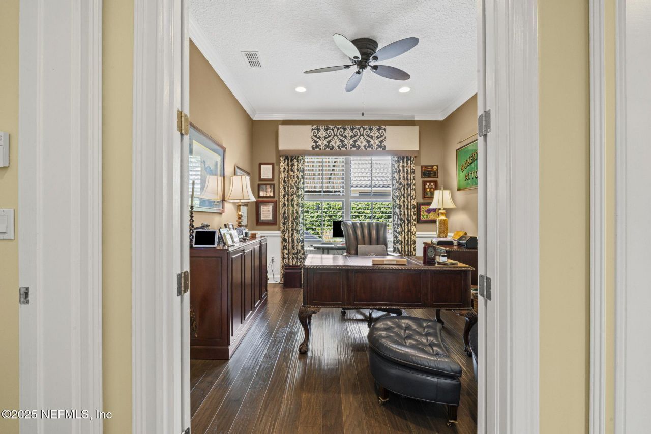 1363 Heritage Manor Drive, Jacksonville, FL 32207 Photo