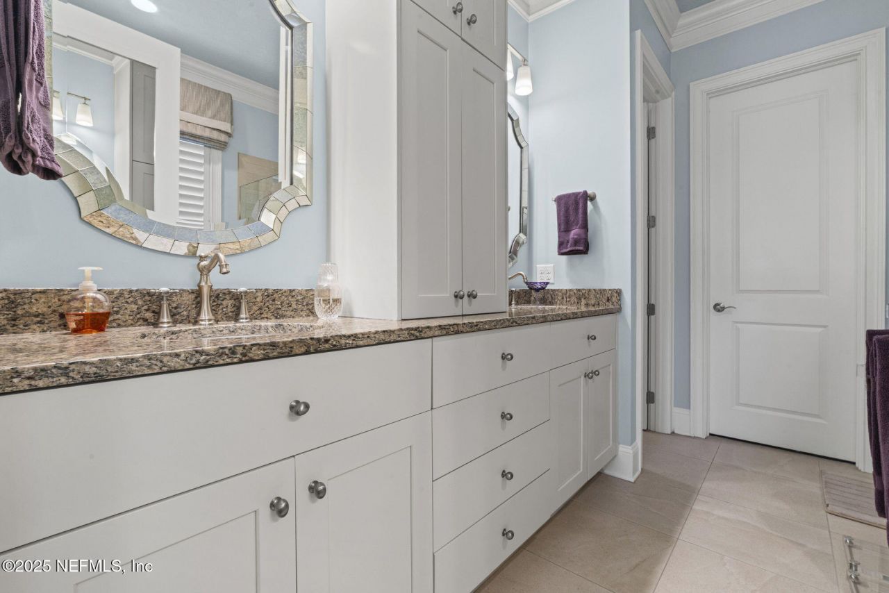 1363 Heritage Manor Drive, Jacksonville, FL 32207 Photo