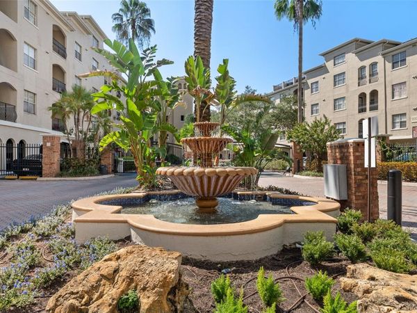 501 KNIGHTS RUN AVENUE, Unit 1215, TAMPA, FL 33602