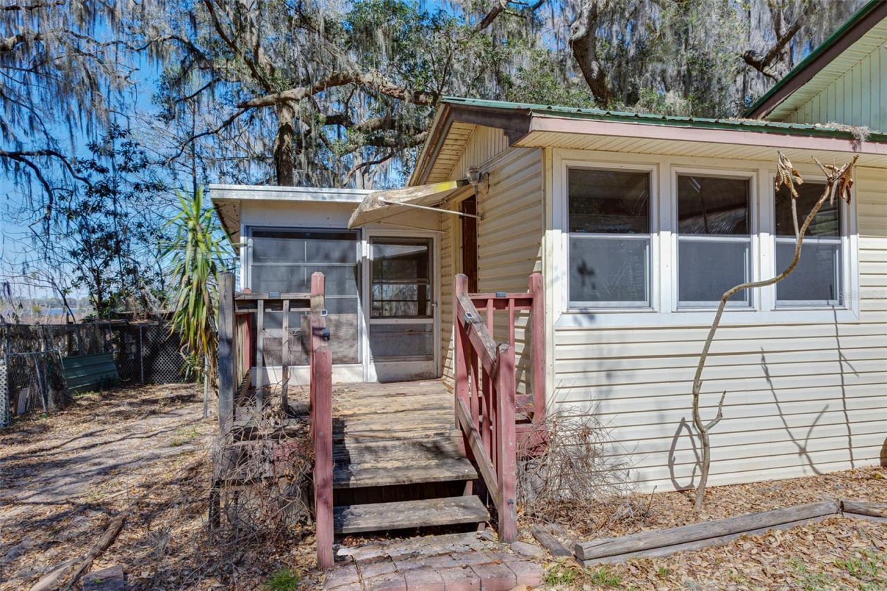 17965 SE 51st Street, Ocklawaha, FL 32179 Photo