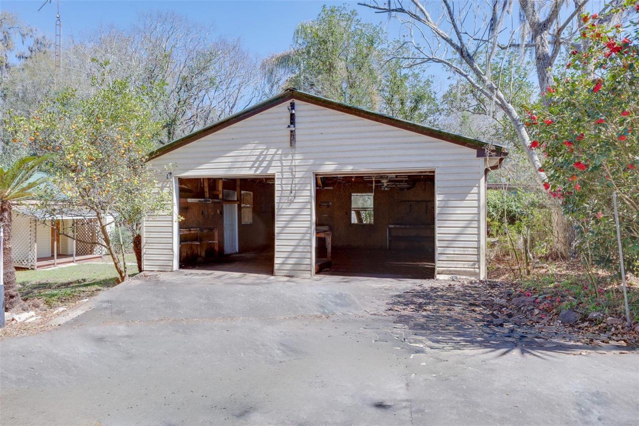 17965 SE 51st Street, Ocklawaha, FL 32179 Photo