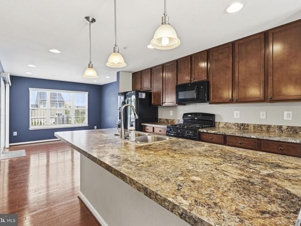 8441 STANSBURY LAKE DRIVE, BALTIMORE, MD 21222