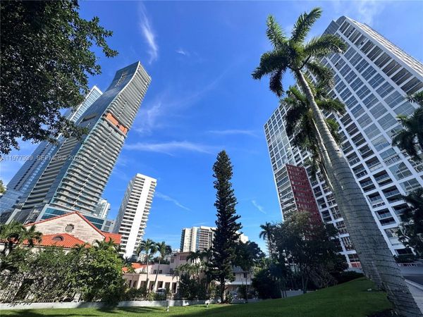 1541 Brickell Ave, Unit B403, Miami, FL 33129