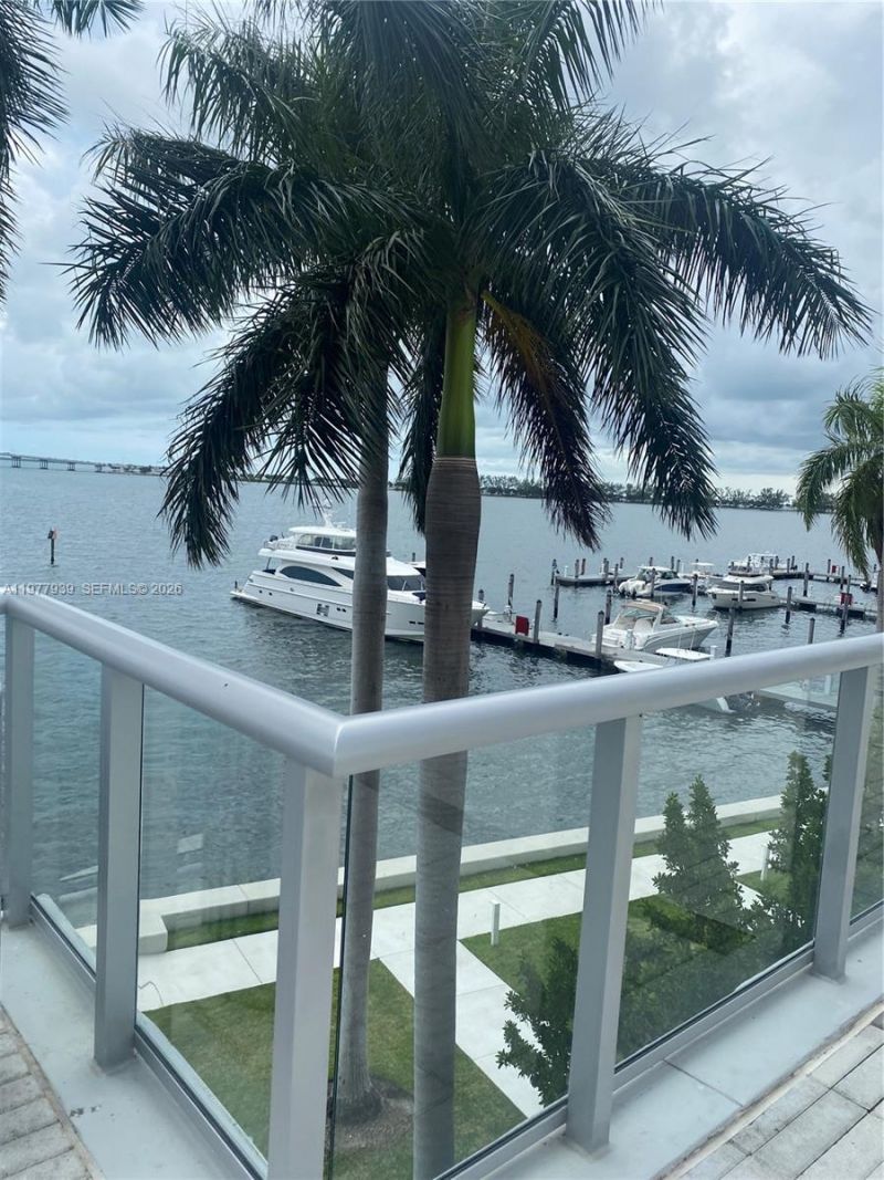 1541 Brickell Ave, Unit B403, Miami, FL 33129 Photo